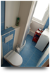 Průchozí WC ve 2+1